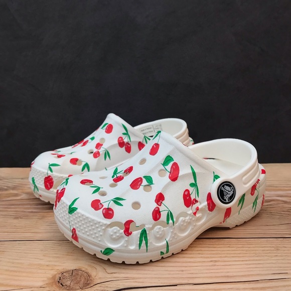 Crocs Baya Graphic Clog - Picture 6 of 16